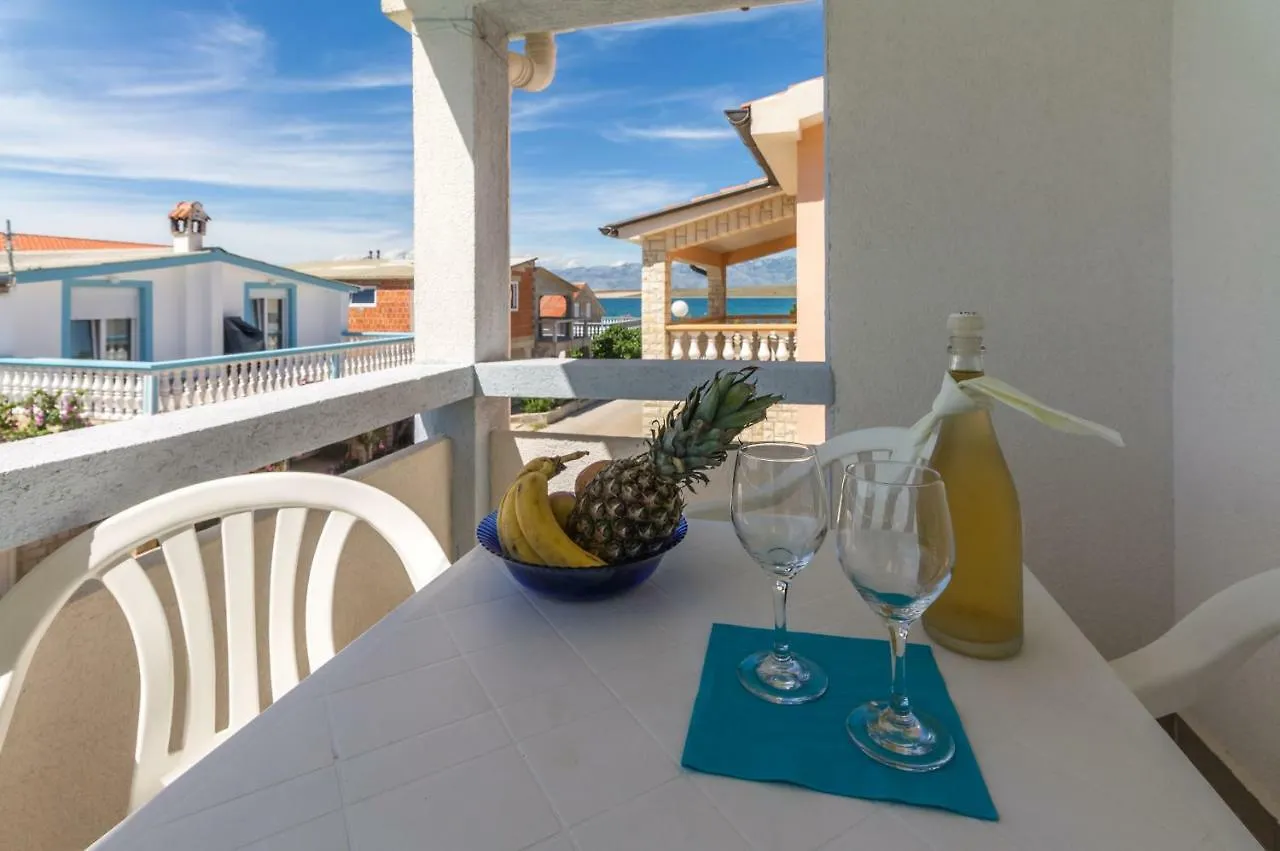 Guest house Fisa Apartments Vir